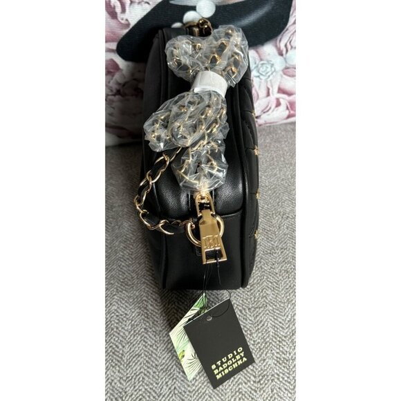 BADGLEY MISCHKA Quilted Studded Logo Chain Camera Bag NWT - Picture 5 of 11